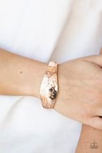 Load image into Gallery viewer, Fond of Florals - Rose Gold